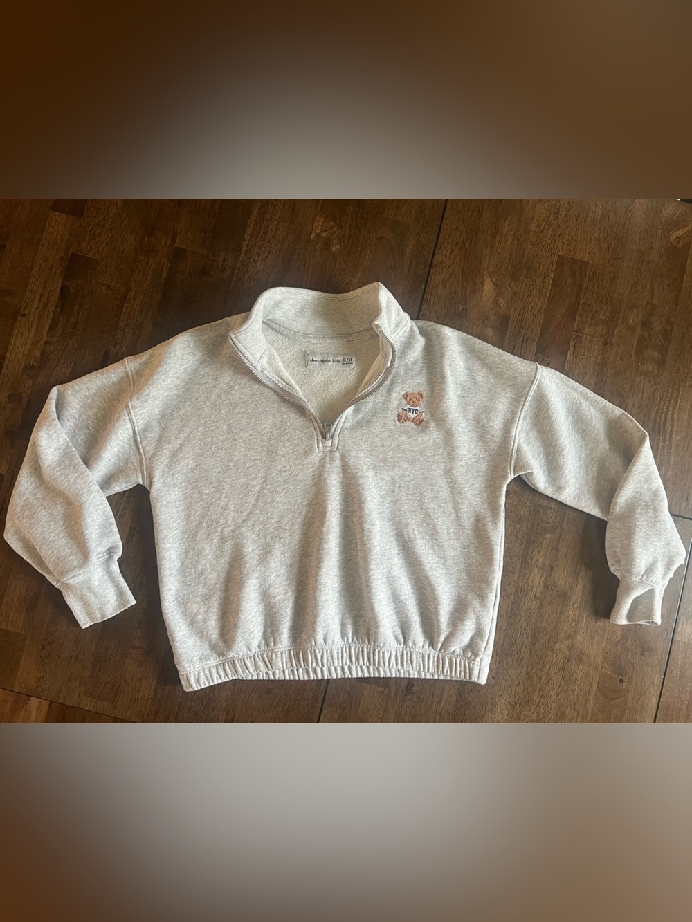 Abercrombie Girls Graphic Quarterly-Zip Sweatshirt, Light Gray, Size 13/14